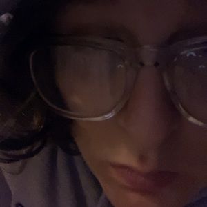 Meet your Posher, Carter